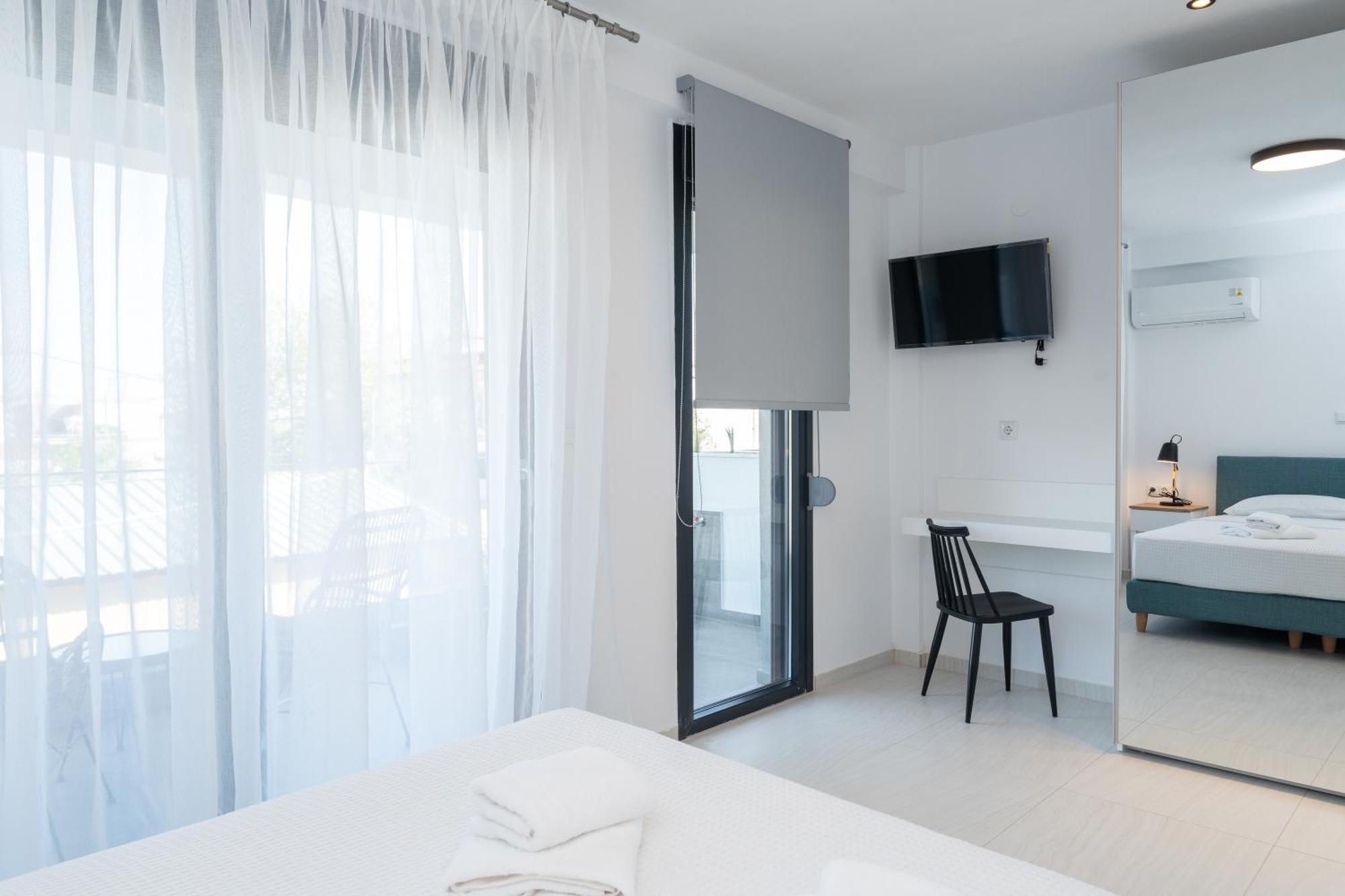 Kleoniki & Irida Residential Complexes Apartment Ofrinion Luaran gambar
