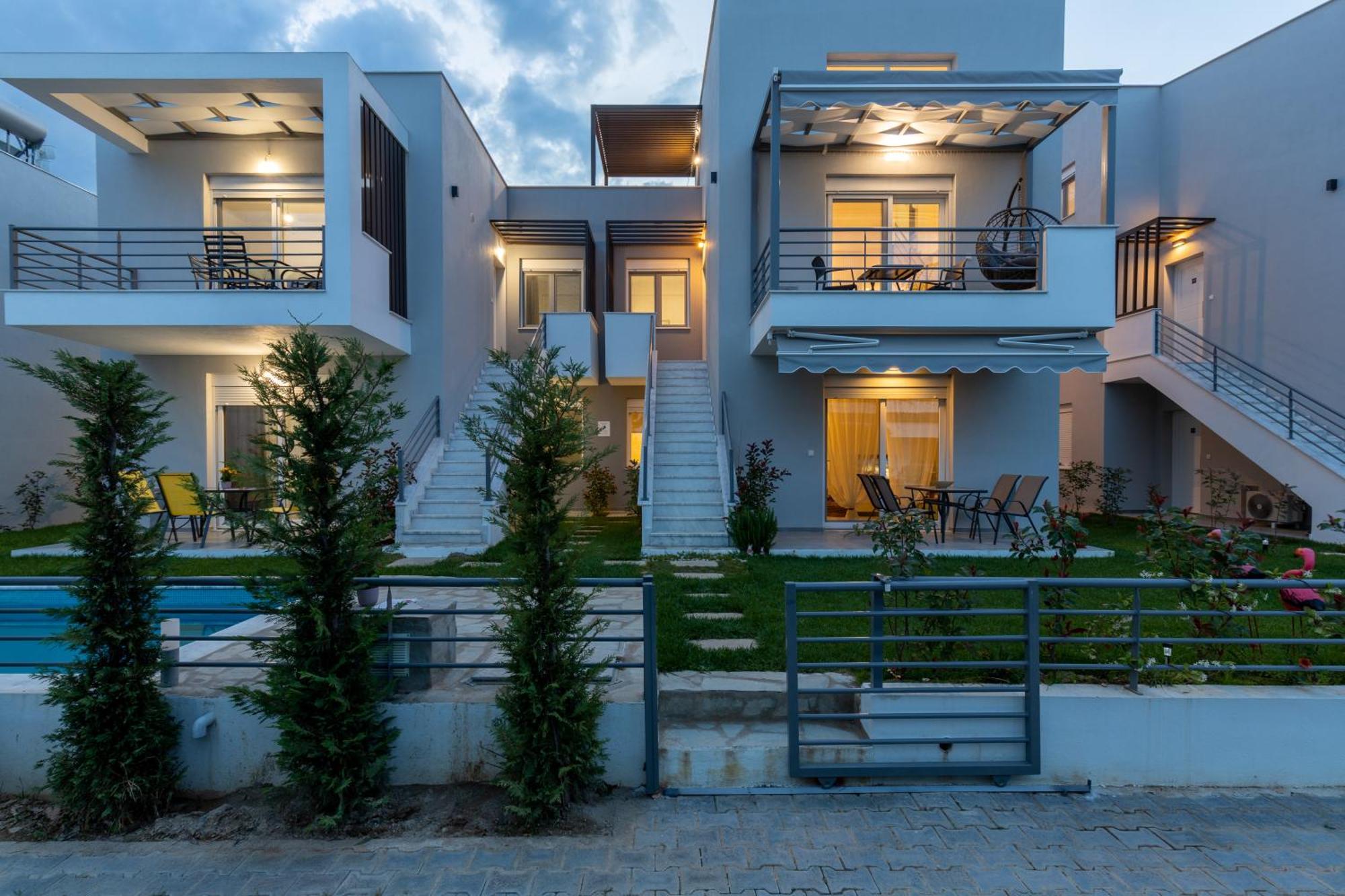 Kleoniki & Irida Residential Complexes Apartment Ofrinion Luaran gambar